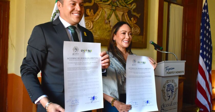 Firman Real de Catorce y Guanajuato histórico acuerdo de hermanamiento