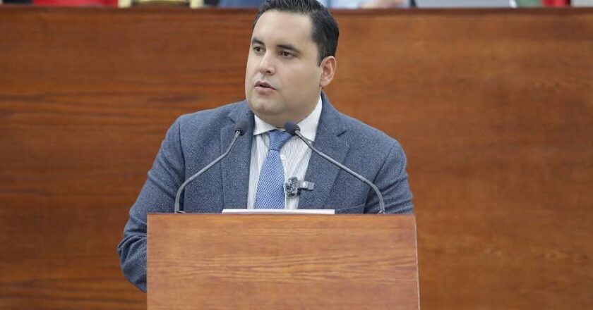Aprueba Comisión de Desarrollo Económico y Social iniciativas en materia de impulso de la marca “Hecho en San Luis Potosí”, promovidas por el gobernador Ricardo Gallardo Cardona y el diputado Luis Emilio Rosas Montiel