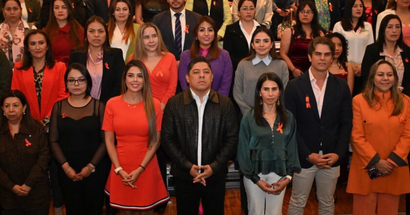Ricardo Gallardo reafirma su compromiso con una vida libre de violencia para las mujeres potosinas