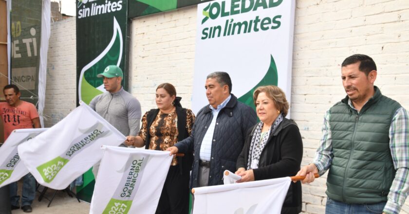 Vecinos de Soledad celebran arranque de pavimentación que dignificará la zona centro