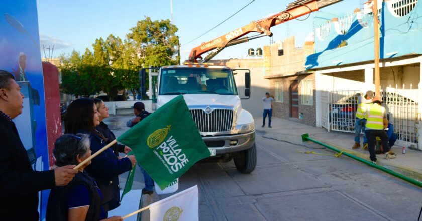 Villa de Pozos moderniza el alumbrado público en colonias de la zona metropolitana