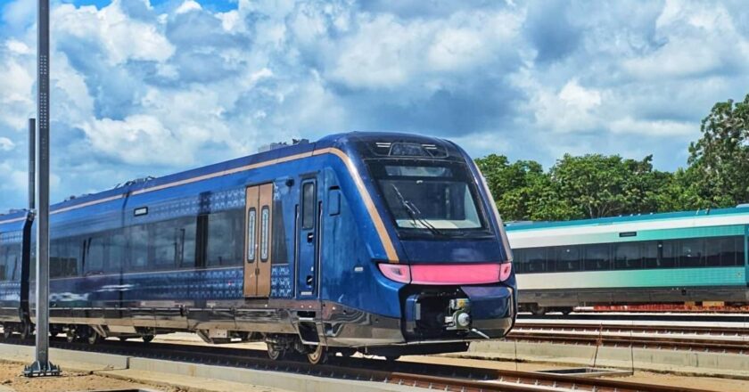 México concreta acuerdo millonario para la adquisición y mantenimiento de nuevos trenes de pasajeros