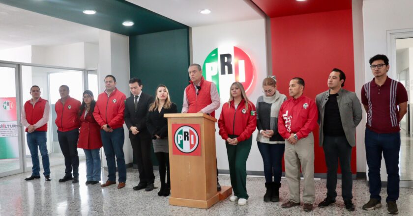Mientras sube la gasolina, México envía combustible a dictaduras: PRI