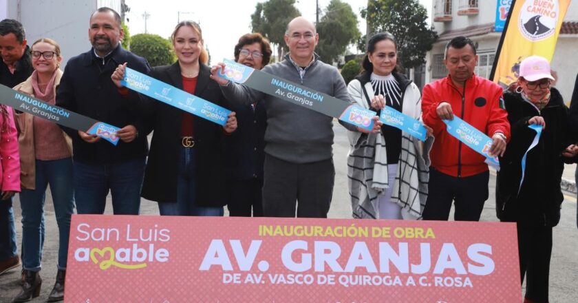 Enrique Galindo entrega rehabilitación de avenida Granjas al norte de la capital
