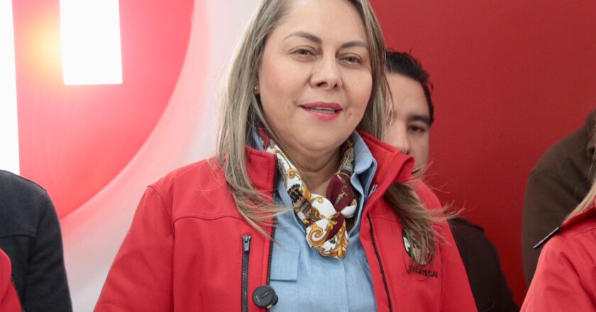 “Ley Maduro” pone en riesgo la democracia: Sara Rocha