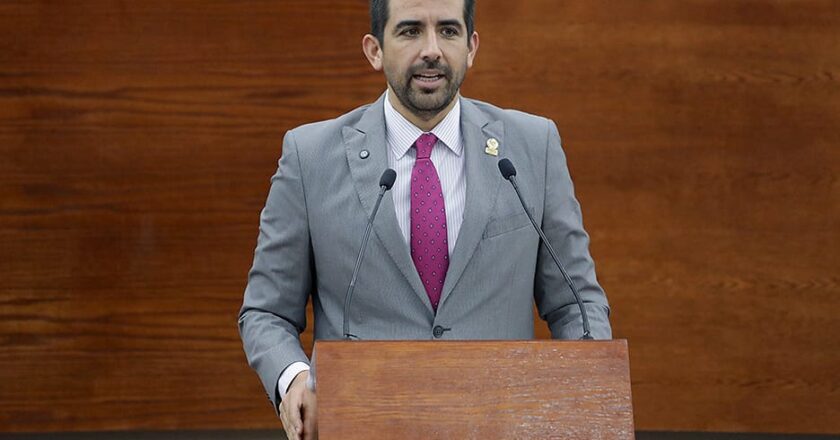 Protección a la familia se integra como eje de la planeación estatal y municipal