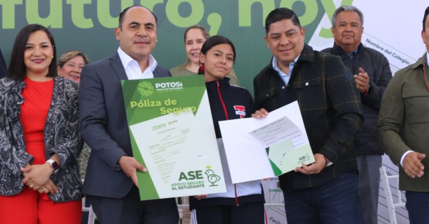 Seguro médico para estudiantes registra avance favorable durante 2025 en SLP