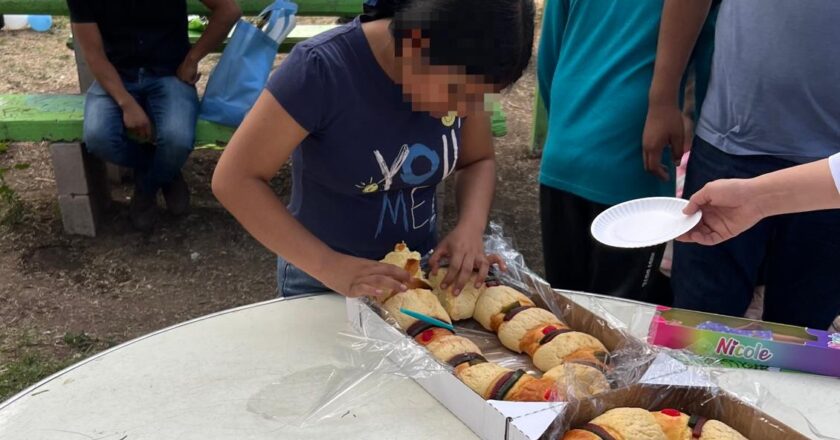 Niñas y niños de pueblos originarios celebran el Día de Reyes con actividades educativas y recreativas