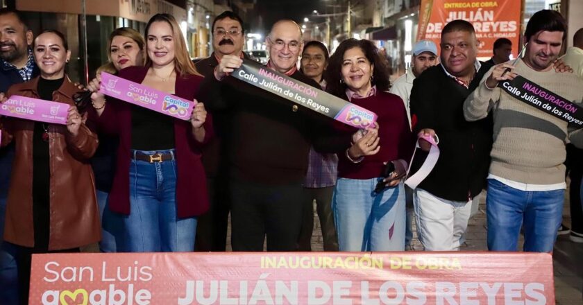 Enrique Galindo entrega Julian de los Reyes, y anuncia rehabilitación de Mier y Terán