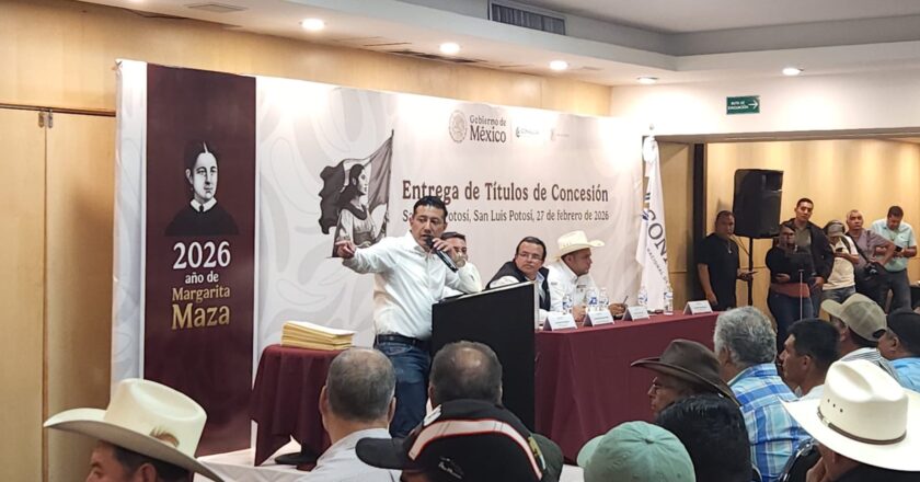 Conagua entrega 80 títulos de concesión de agua