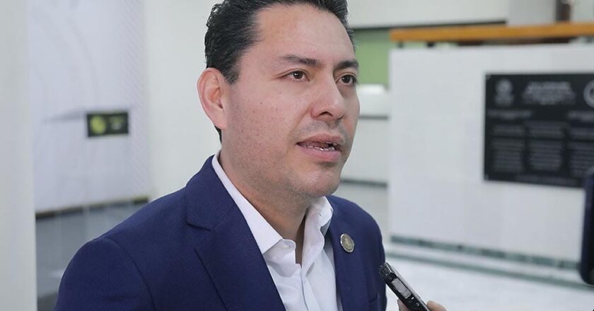 Diputado César Lara Rocha destaca beneficios y gradualidad de la reforma de 40 horas laborales