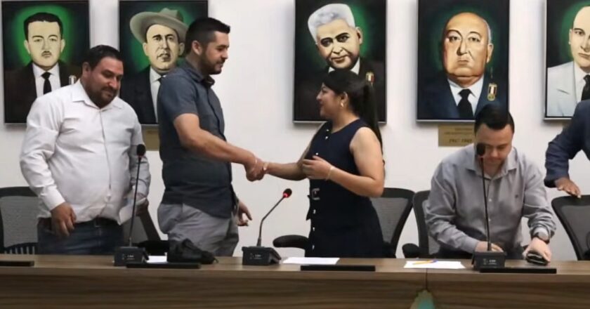 Lorena Rodríguez, la nueva alcaldesa de Tequila, que canta narcocorridos