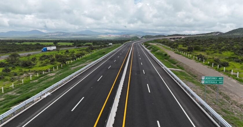 Gobierno estatal confirma operación normal de carreteras y descarta incidentes en la red vial