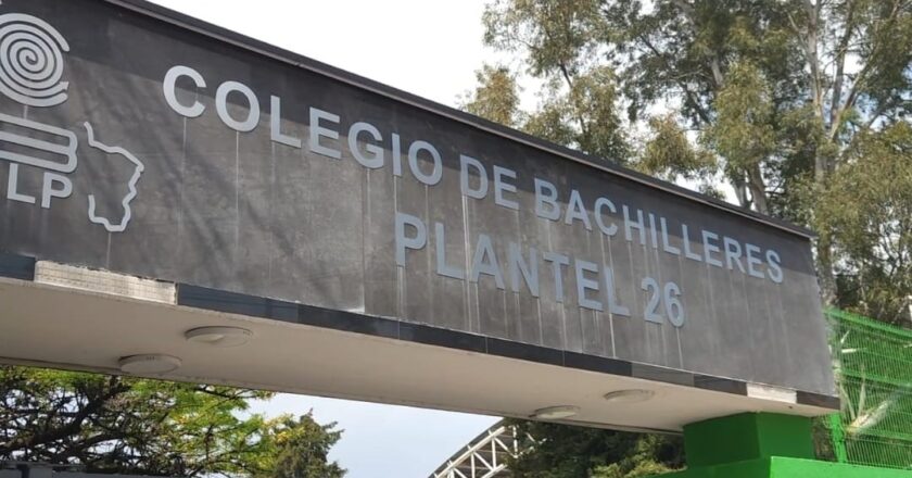 Fortalecen cultura de la prevención en feria de seguridad del Cobach