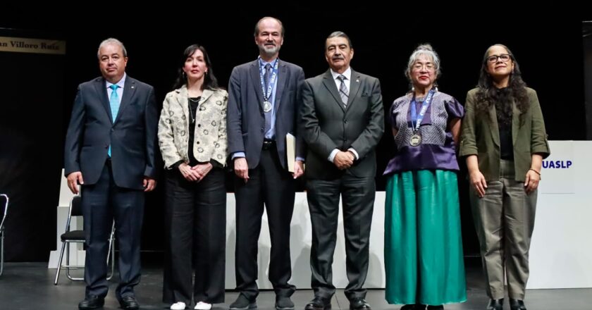 UASLP otorga Doctorado Honoris Causa a Cristina Rivera Garza y Juan Villoro