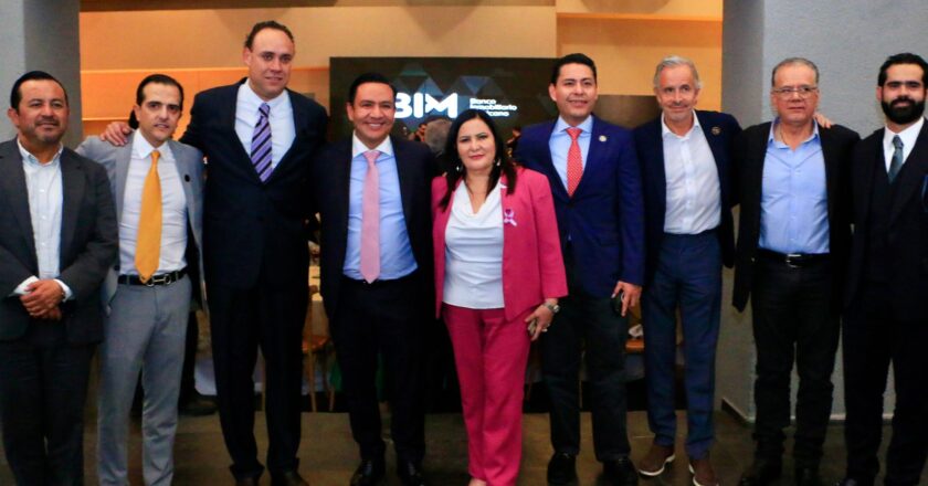 Villa de Pozos busca coordinación con Canadevi para impulsar crecimiento urbano ordenado