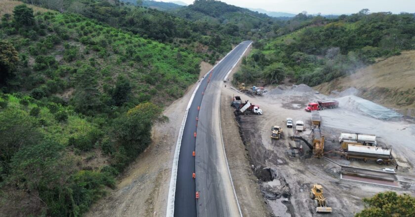 Modernización de la carretera Tamazunchale–Huejutla beneficiará a más de 133 mil habitantes de la Huasteca