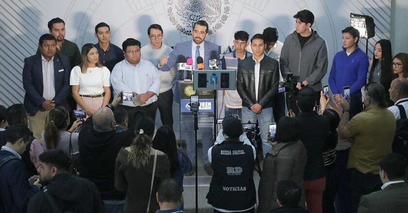 Proponen reformas para dar más espacios a jóvenes en elecciones