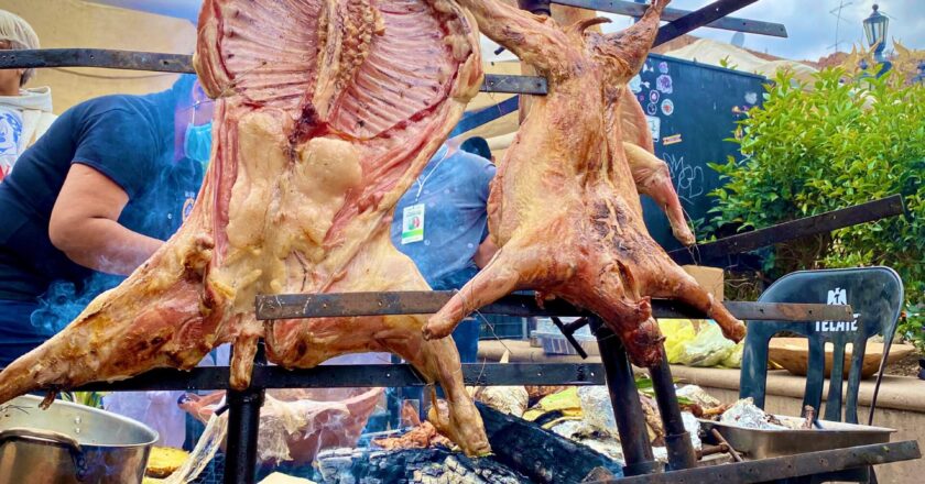 Festival del Cabrito reúne a miles en Real de Catorce y promueve producción ganadera