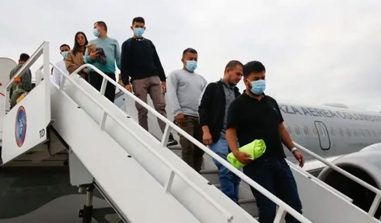 Más de 500 potosinos regresaron de Estados Unidos en enero