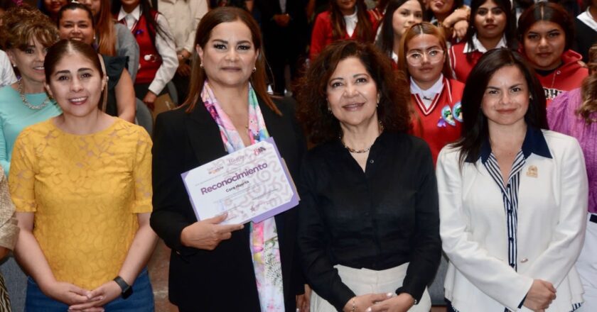DIF Municipal de San Luis Capital promueve el emprendimiento femenino con ciclo de conferencias