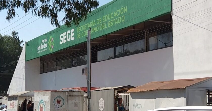 Cese del cargo y hasta cárcel: las sanciones vigentes para docentes violentos en San Luis Potosí