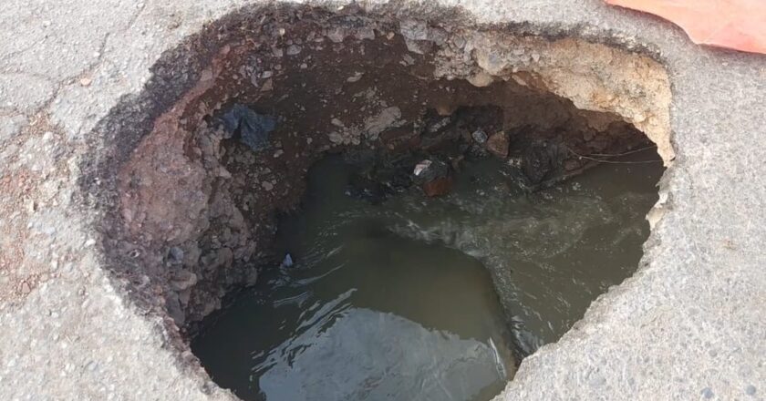 San Luis se cae a pedazos: socavón en Vasco de Quiroga es el rostro del abandono municipal