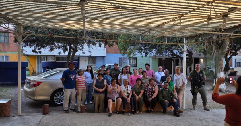 Refuerzan acciones de proximidad social en colonias de la zona metropolitana