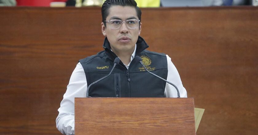 Ayuntamientos deben pagar 14 mil pesos mínimos a policías