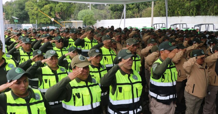 Exhortan a municipios a cumplir aumento salarial a policías