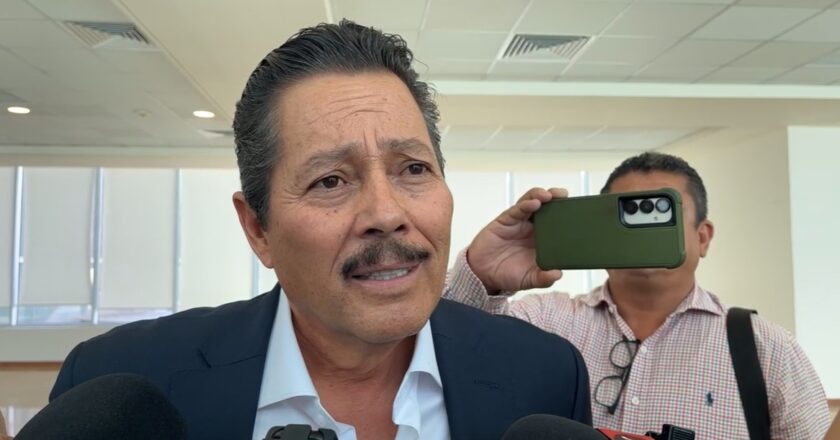 Gallardo Juárez ve “débil” la capital y duda que PRI-PAN puedan sostenerla