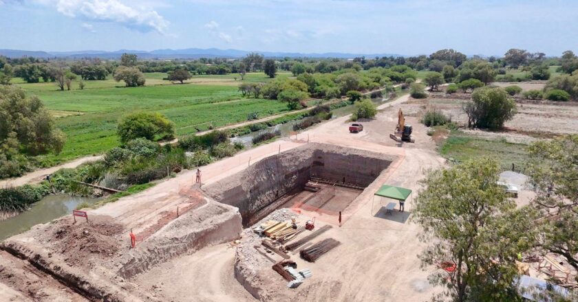 Soledad avanza en colector pluvial para reducir riesgos de inundación