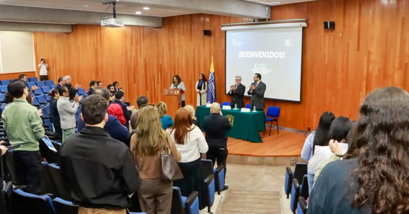 Desigualdad de origen limita la movilidad social en México, advierten en foro de la UASLP