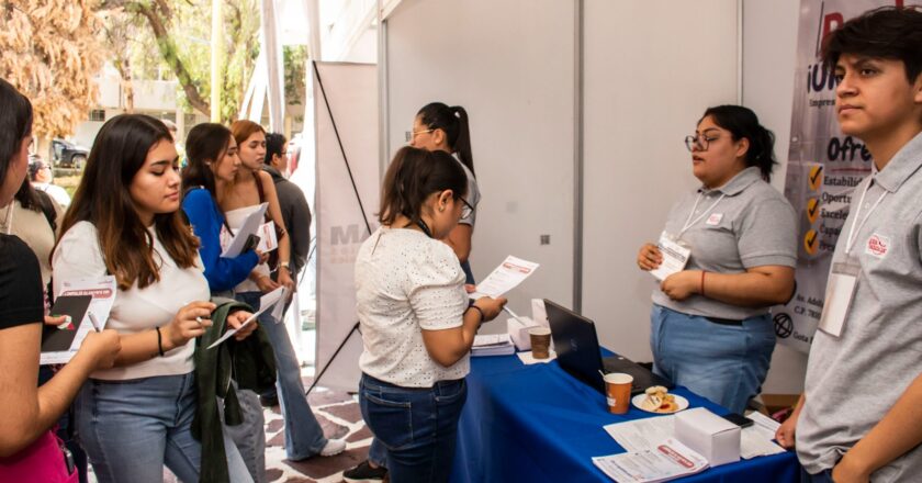 Facultad de Ciencias Químicas de la UASLP impulsa vínculo con empresas y mercado laboral