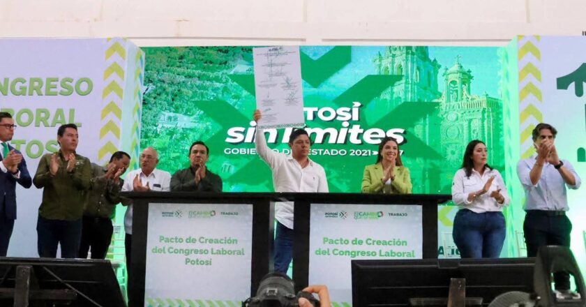 Gallardo anuncia becas y apoyos para familias trabajadoras en nuevo Congreso Laboral