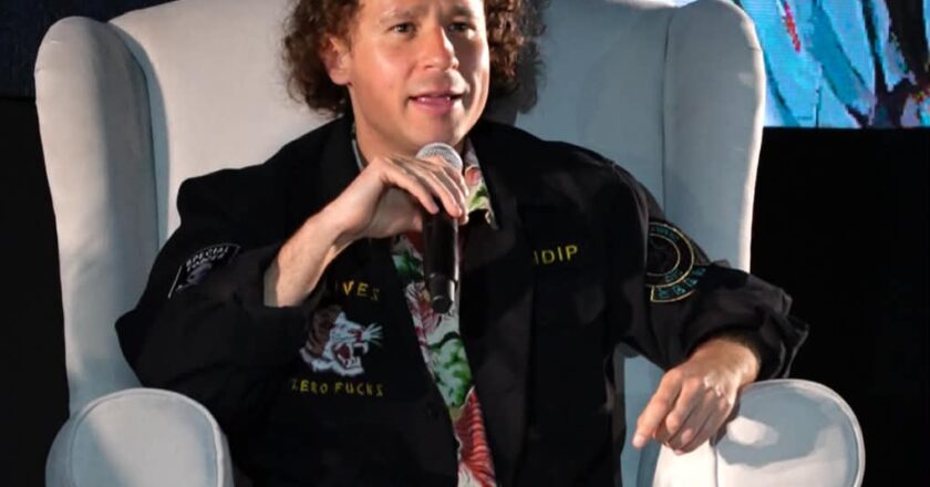 Semana LAG 22 enciende la UPSLP con talento, innovación y la ponencia magistral de Luisito Comunica*