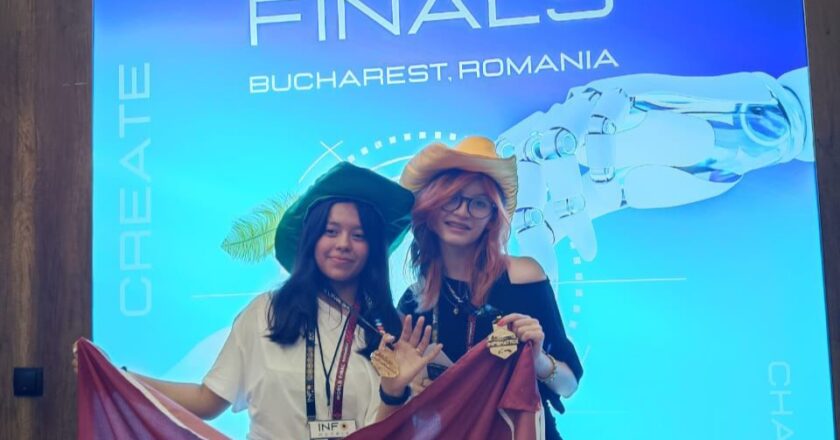 San Luis Potosí conquista oro y bronce mundial en Infomatrix Rumania