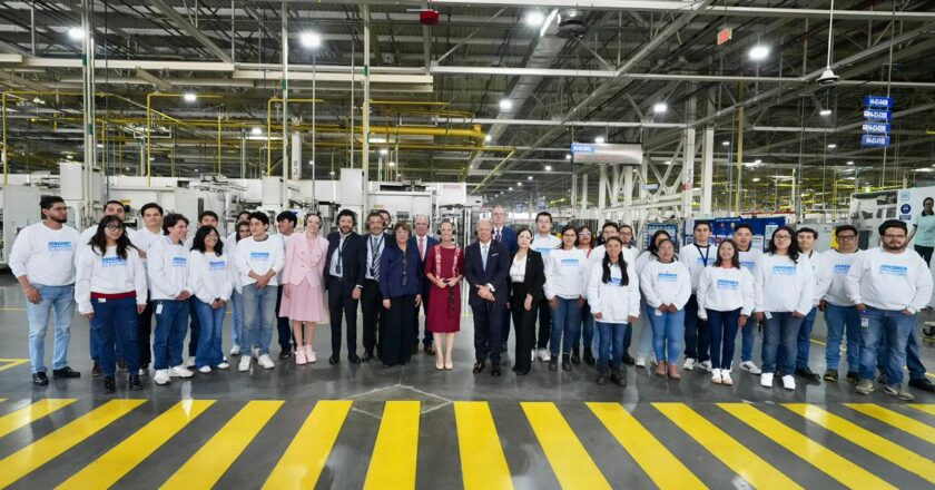 General Motors invertirá mil millones de dólares y producirá más vehículos en México