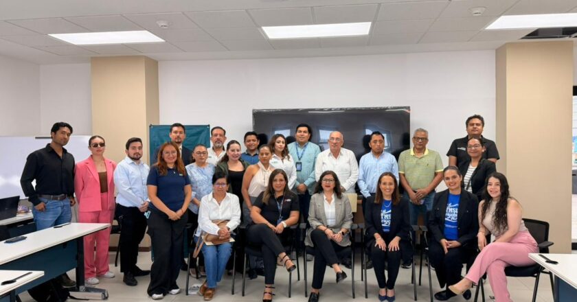 Gobierno de SLP conecta universidades y empresas para abrir más empleos a jóvenes