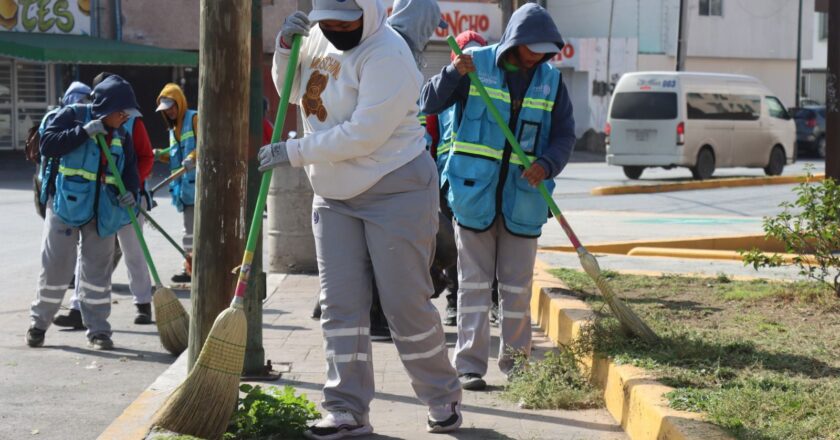 Ayuntamiento refuerza labores de limpieza y mantenimiento en San Luis Capital