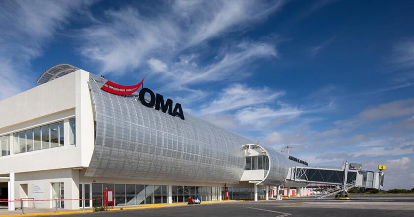 Cae movimiento de carga aérea en aeropuerto Ponciano Arriaga