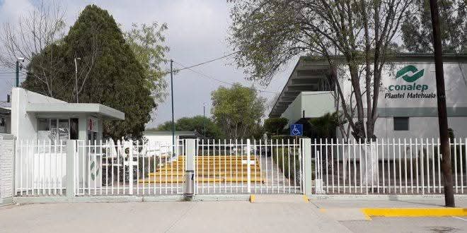Canalizan alumnos por atención emocional tras riña en Conalep de Matehuala