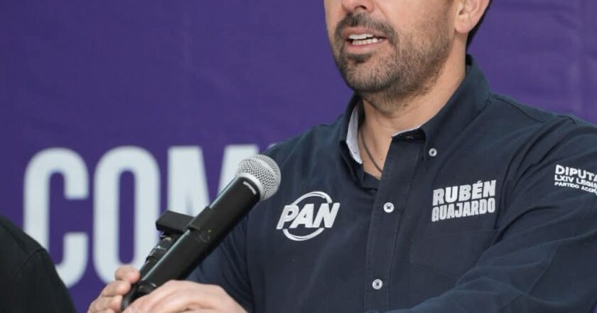 Crisis en salud desata tensión y agresiones en clínicas del IMSS, advierte diputado