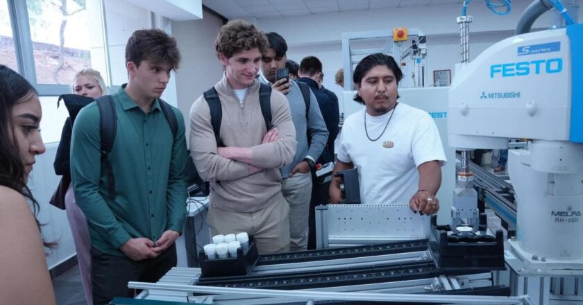 Más de 309 mil jóvenes tienen empleo en San Luis Potosí