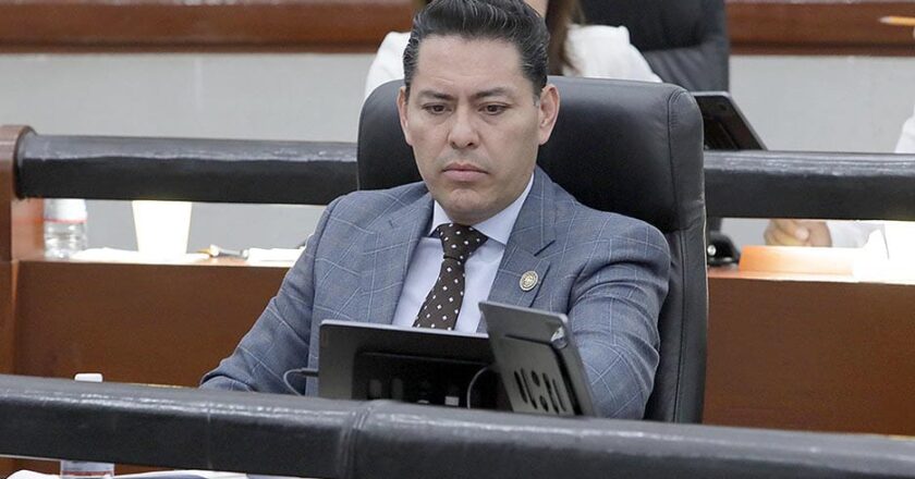 Zona Industrial colapsa entre baches y abandono; exigen intervención inmediata del Ayuntamiento