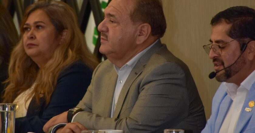 Gobierno estatal y AMPI refuerzan acciones para combatir fraudes inmobiliarios en San Luis Potosí