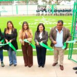 Más de 800 estudiantes estrenan nueva cancha en Villa de Pozos
