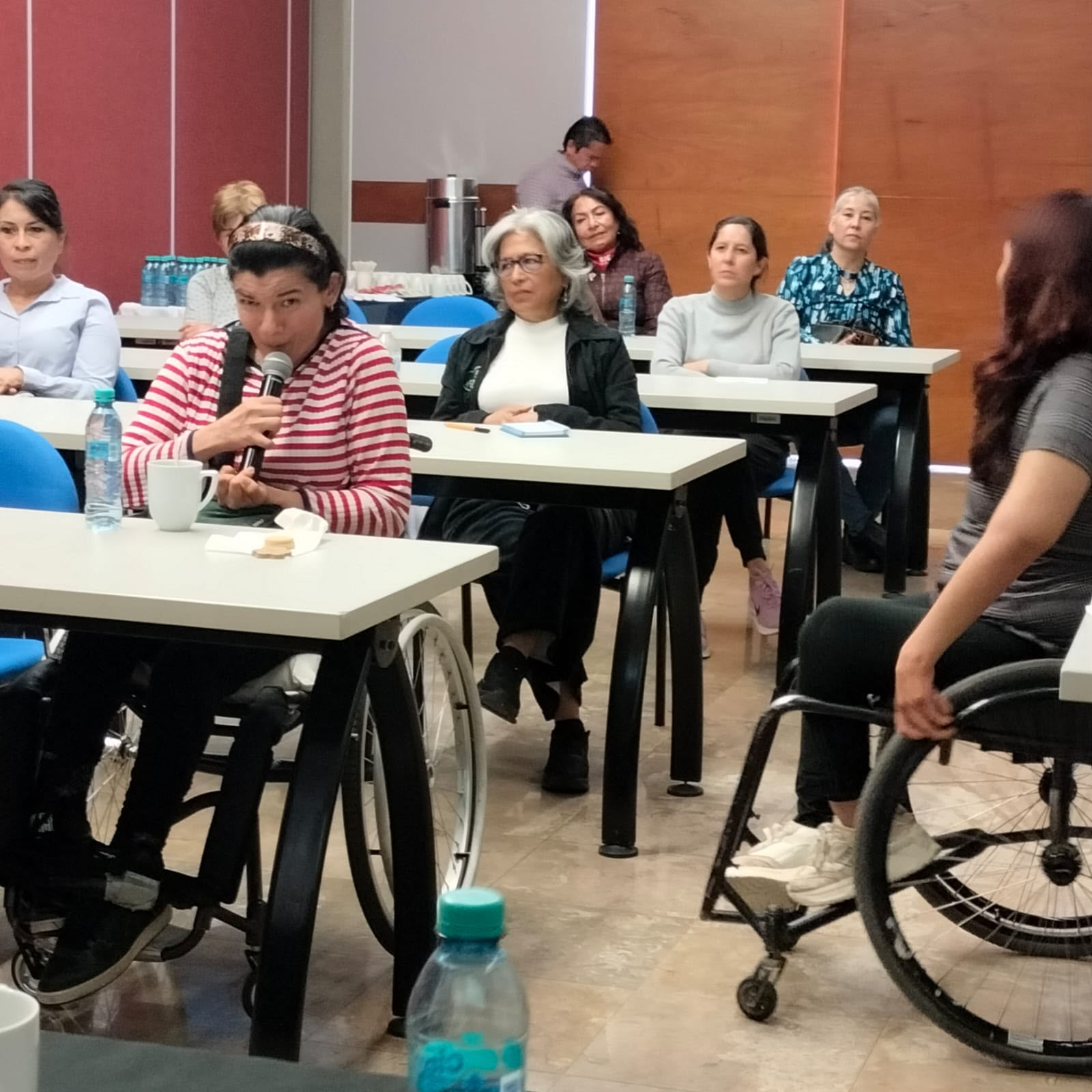 Personas con discapacidad tendrán voz en el nuevo Reglamento de Tránsito de la Capital