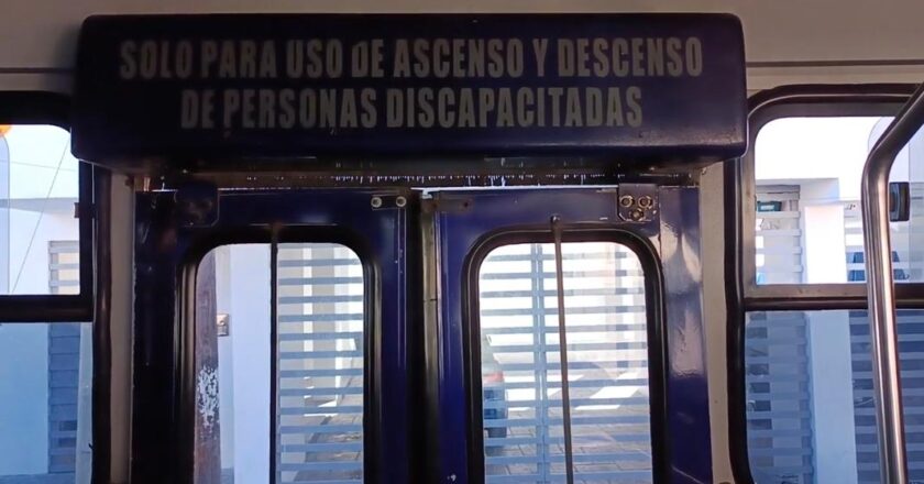 Exclusión sobre ruedas: Menos del 10% del transporte público en SLP es accesible para personas con discapacidad