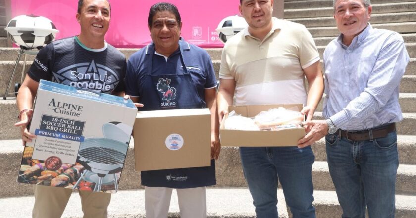 Gobierno municipal de la Capital celebra a padres potosinos con más de mil 500 kits para carne asada